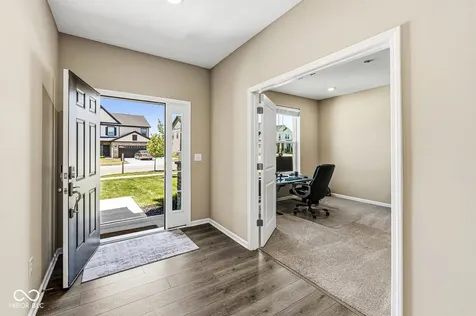 20427 N Pacific Avenue Westfield IN 46074