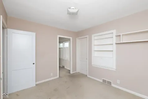 5317 E Saint Joseph Street Indianapolis IN 46219