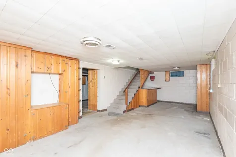 5317 E Saint Joseph Street Indianapolis IN 46219