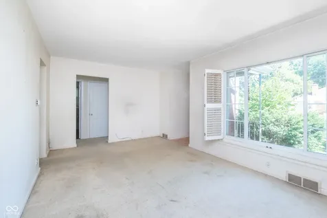 5317 E Saint Joseph Street Indianapolis IN 46219