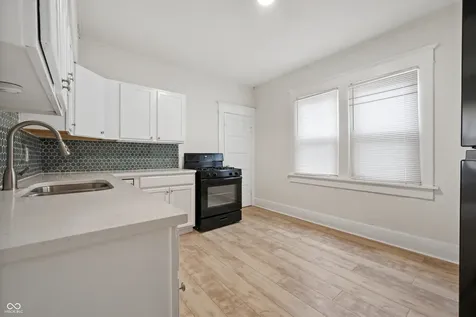 121 N Bradley Avenue Indianapolis IN 46201