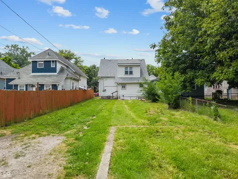 121 N Bradley Avenue Indianapolis IN 46201