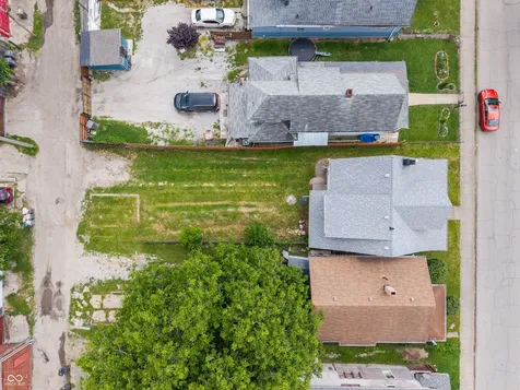 121 N Bradley Avenue Indianapolis IN 46201