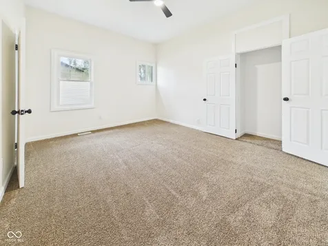 264 E Caven Street Indianapolis IN 46225