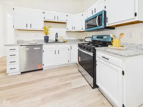 264 E Caven Street Indianapolis IN 46225