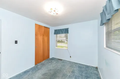 4727 N Longworth Avenue Indianapolis IN 46226