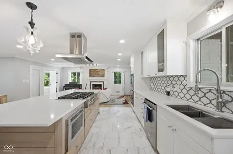 7616 Westfield Boulevard Indianapolis IN 46240