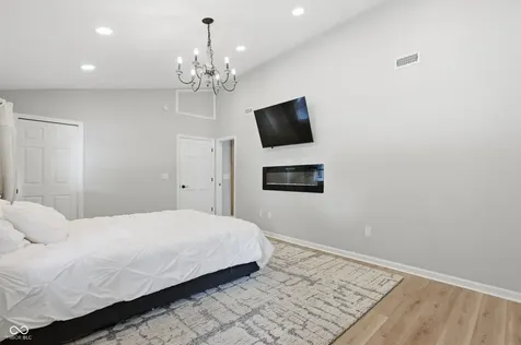 7616 Westfield Boulevard Indianapolis IN 46240