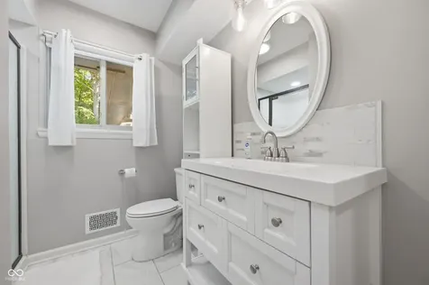 7616 Westfield Boulevard Indianapolis IN 46240