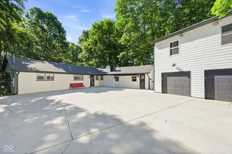 7616 Westfield Boulevard Indianapolis IN 46240
