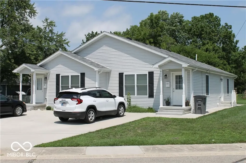 821 E 10th Street Seymour IN 47274