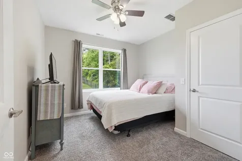 128 Woods Edge Boulevard E Greencastle IN 46135