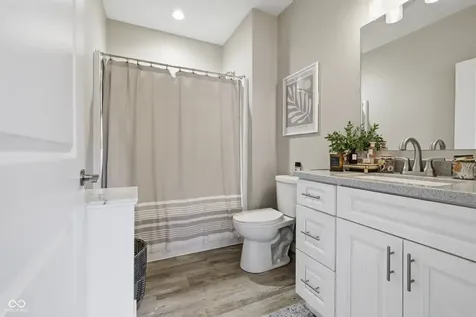 128 Woods Edge Boulevard E Greencastle IN 46135
