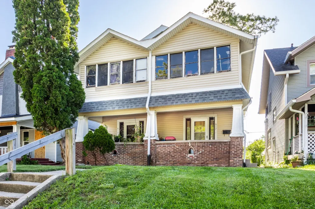617-619 N Riley Avenue Indianapolis IN 46201