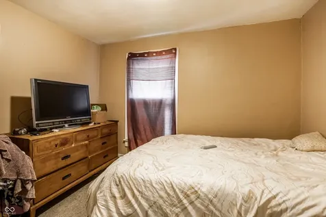 617-619 N Riley Avenue Indianapolis IN 46201
