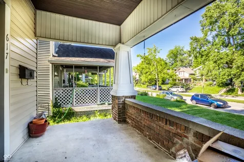 617-619 N Riley Avenue Indianapolis IN 46201