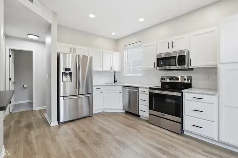 10561 Sand Creek Boulevard Fishers IN 46037