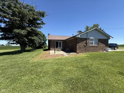 620 N 650 West Lebanon IN 46052