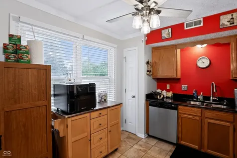 4844 Quail Ridge Indianapolis IN 46254