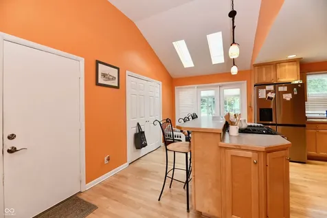 6419 E Southport Road Indianapolis IN 46237