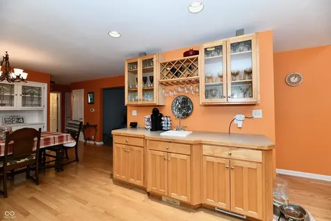 6419 E Southport Road Indianapolis IN 46237