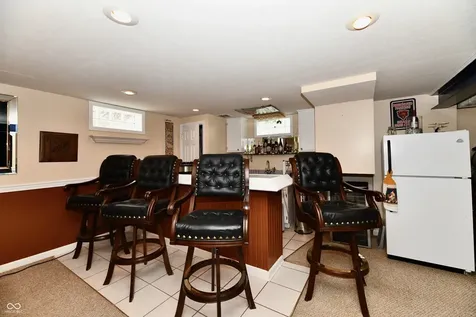 6419 E Southport Road Indianapolis IN 46237