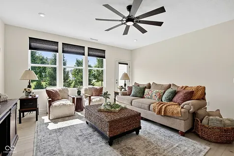 10236 Anees Fishers IN 46040