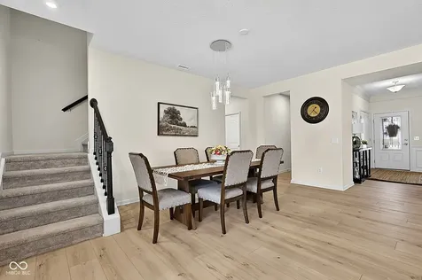 10236 Anees Fishers IN 46040