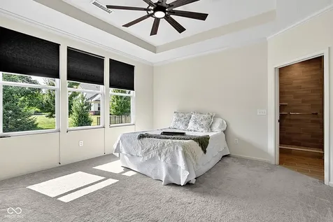 10236 Anees Fishers IN 46040