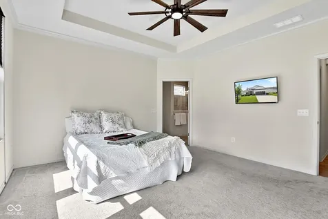 10236 Anees Fishers IN 46040