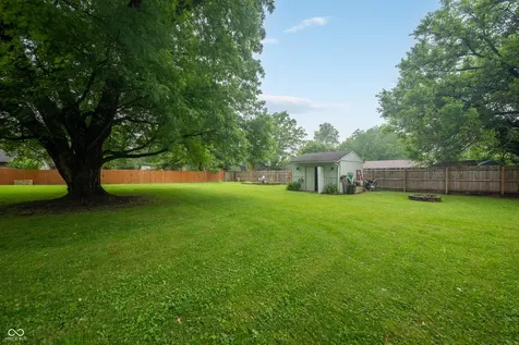 513 N Nebo Road Muncie IN 47304