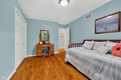 9226 Gleannloch Drive Indianapolis IN 46256
