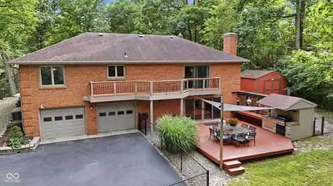 9226 Gleannloch Drive Indianapolis IN 46256