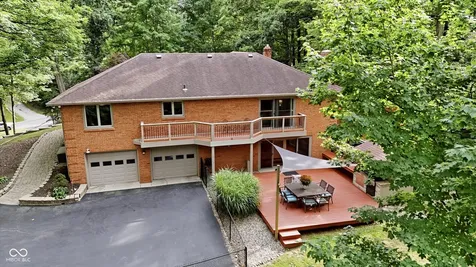 9226 Gleannloch Drive Indianapolis IN 46256