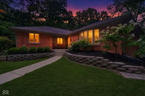 9226 Gleannloch Drive Indianapolis IN 46256