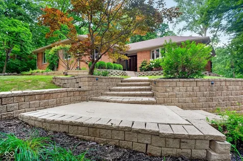9226 Gleannloch Drive Indianapolis IN 46256