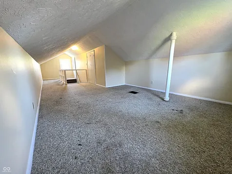 1229 W 7th Street Anderson IN 46016