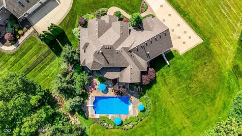 2840 Camberly Court Greenwood IN 46143