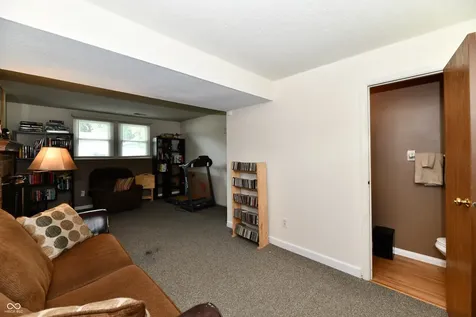 5762 Pilgrim Drive Indianapolis IN 46254