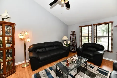 5762 Pilgrim Drive Indianapolis IN 46254