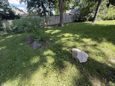 11340 Cherry Tree Way Indianapolis IN 46235