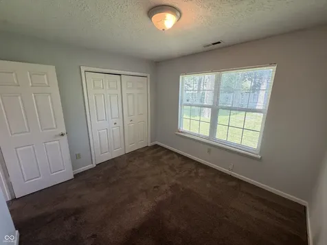 11340 Cherry Tree Way Indianapolis IN 46235