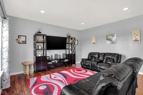 180 Blue Lace Drive Whiteland IN 46184