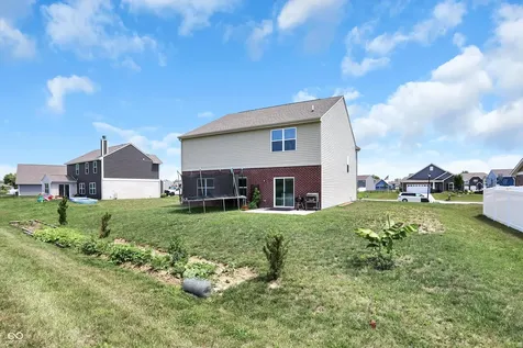 180 Blue Lace Drive Whiteland IN 46184