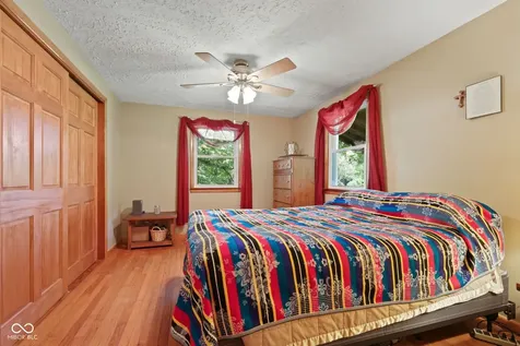 1529 Upper Schooner Road Nashville IN 47448