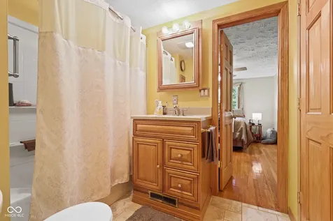 1529 Upper Schooner Road Nashville IN 47448