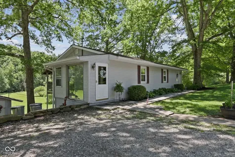 1529 Upper Schooner Road Nashville IN 47448