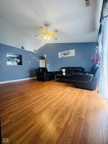 2615 Abalone Indianapolis IN 46217
