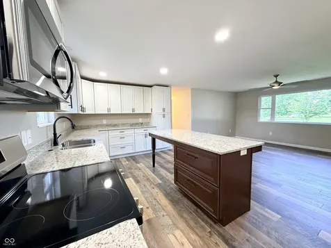 1595 W Us Highway 136 Crawfordsville IN 47933