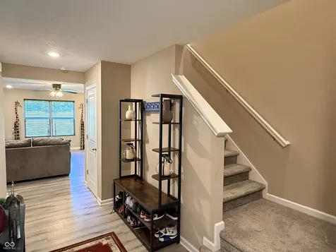 4152 Sedgewick Lane Columbus IN 47201